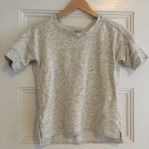 **SOLD** GapFit NWOT workout heather gray shirt